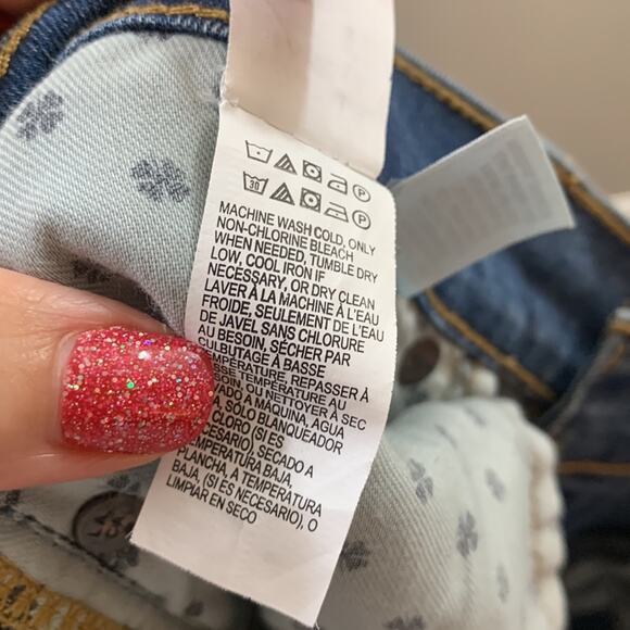 Lucky Brand Charlie Pencil Capri Jeans - Picture 4 of 6